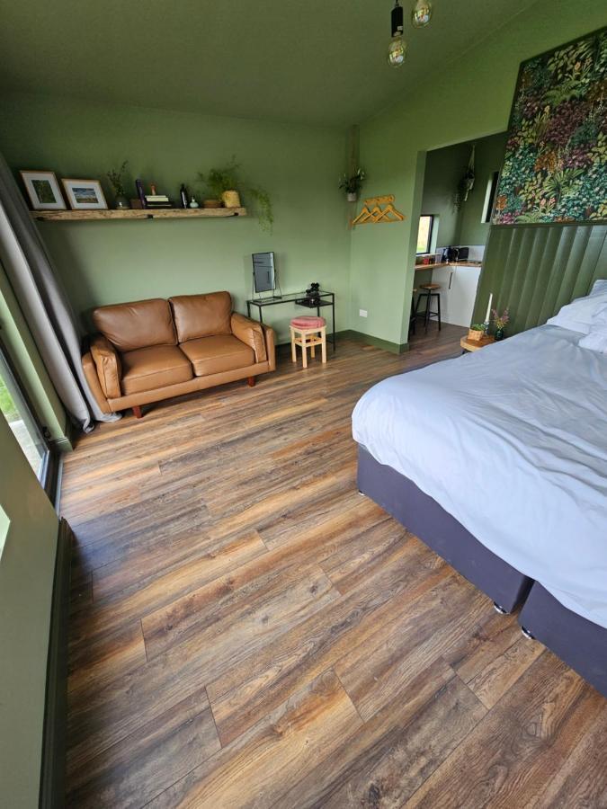 Wild Hideaways Luxury Lodges And Eco Spa Bantry Exterior photo